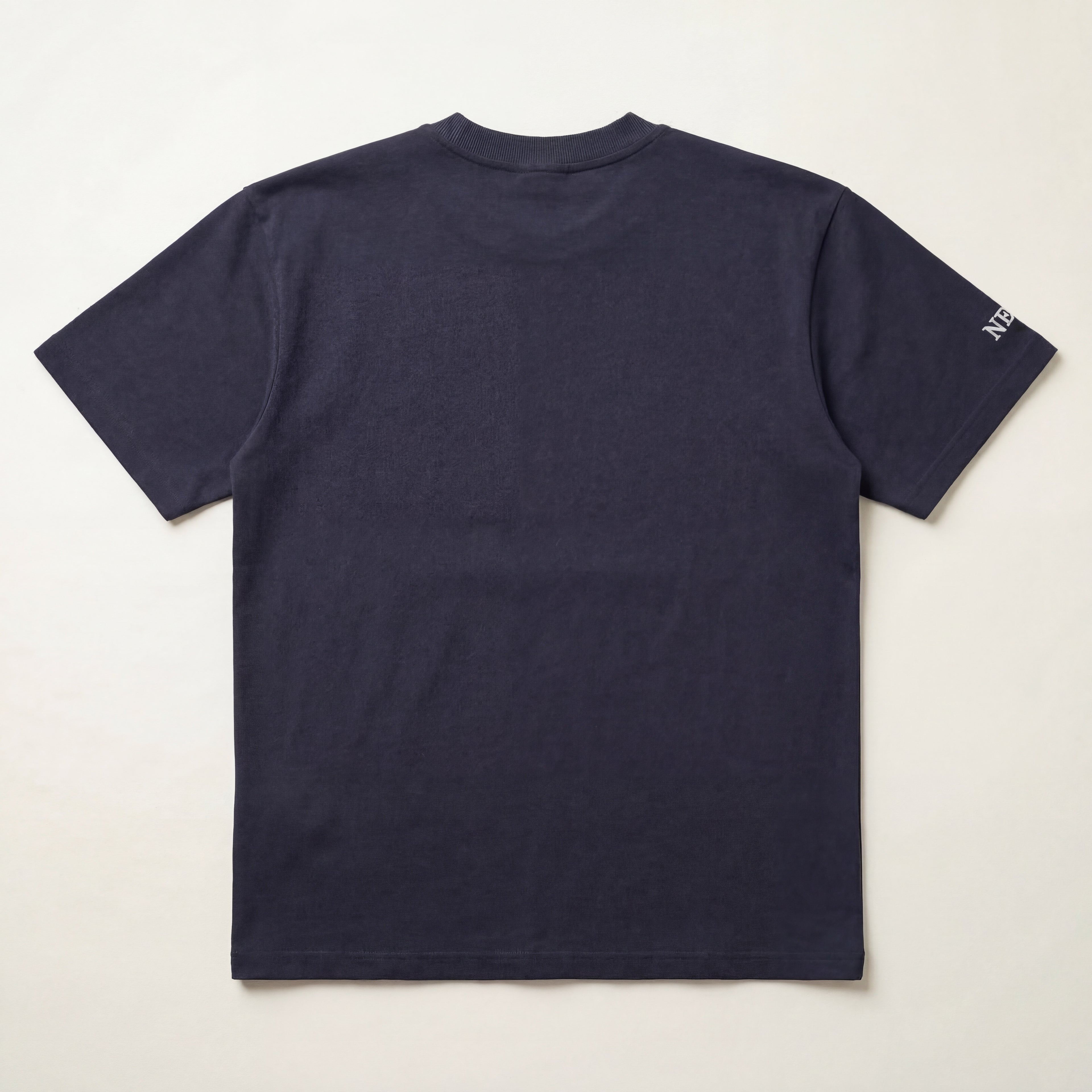 T-SHIRT MINIMALISTE 09